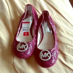 Michael Kors Flats