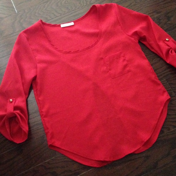 🚫SOLD🚫Red open back top