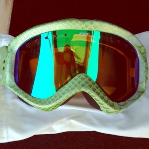 Anon Goggles Like New!