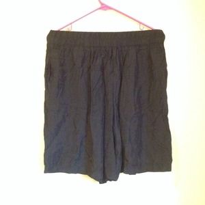 High waisted pant/skirt bottoms with pockets!