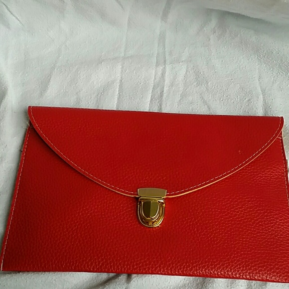 Clutches & Wallets - Clutch