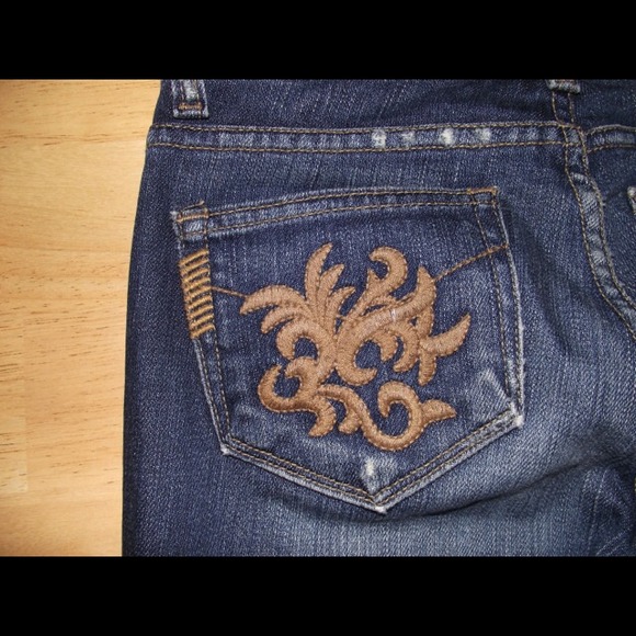 Paige Hollywood Hills in Runyon Canyon