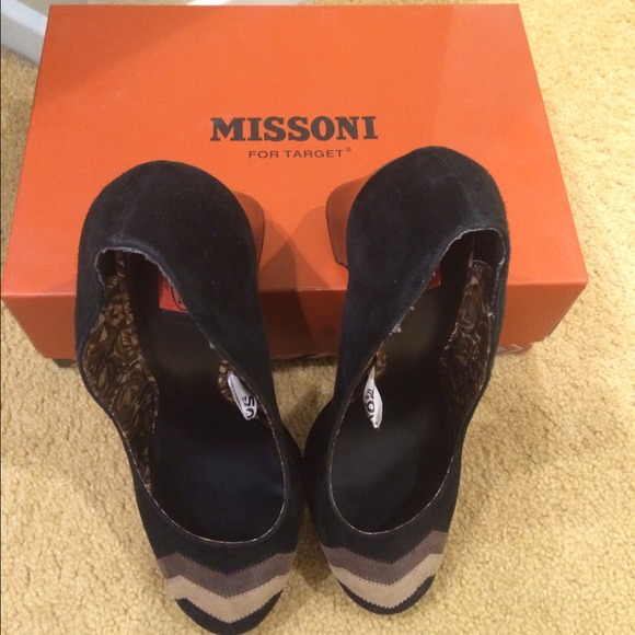 🎉REDUCED🎉MISSONI for target black suede pump - Picture 4 of 4