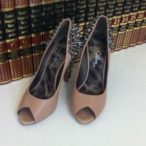 Sam Edelman pumps