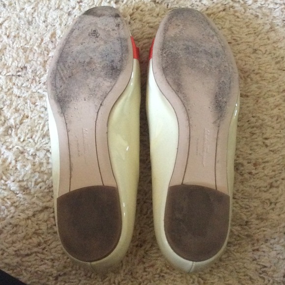 Sold - Picture 3 of 4