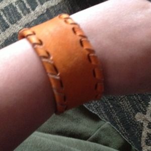 Leather bracelet