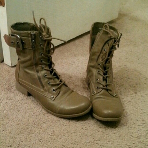 Guess combat boots
