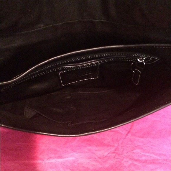 Coach canvas/ leather handbag - Picture 4 of 5