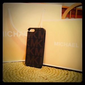 NWT Michael Kors 5s case