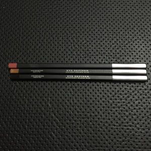 ✨NEW✨ BURBERRY LIP and EYE DEFINERS