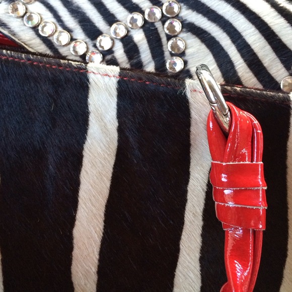 ❤️❤️❤️L❤️VE my new Posh Finds!!💋💋👭 - Picture 2 of 4