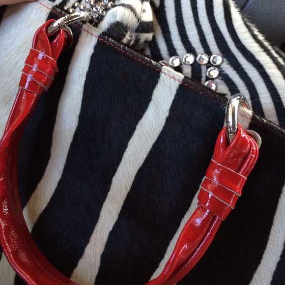 ❤️❤️❤️L❤️VE my new Posh Finds!!💋💋👭 - Picture 4 of 4