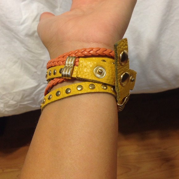 Wrap around watch! - Picture 2 of 4