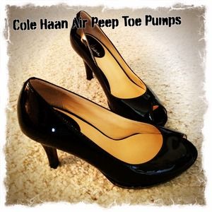 🚫SOLD ️Cole Haan Air Carma Black Patent Peeptoe 6