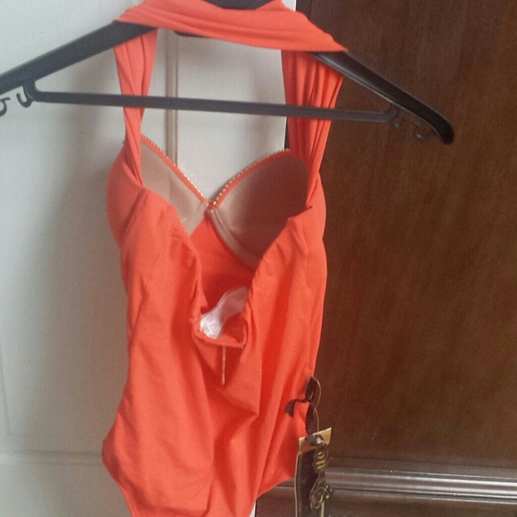 Brazilian body - Picture 3 of 3