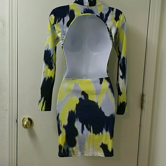 Dress - Picture 2 of 2