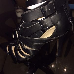 Zara gladiator shoe