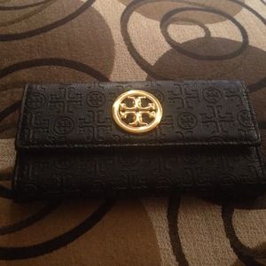 Trifold wallet tory burch
