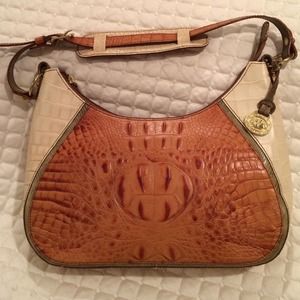 Price reduced! Beautiful Brahmin bag!