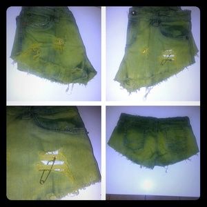 Distressed shorts