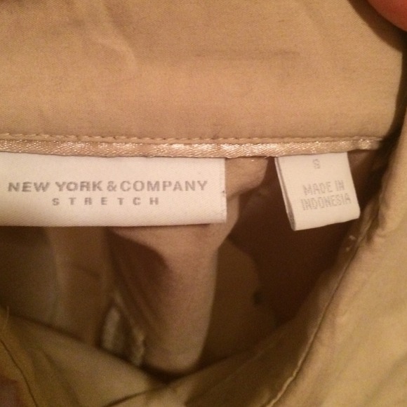 Tan long sleeved button down top w/ ruffle design - Picture 4 of 4