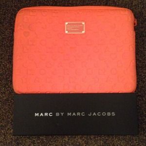 Marcjacobs laptop case