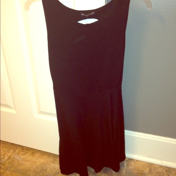 ✨TRADED✨Brandy Melville Yuria Skater Dress