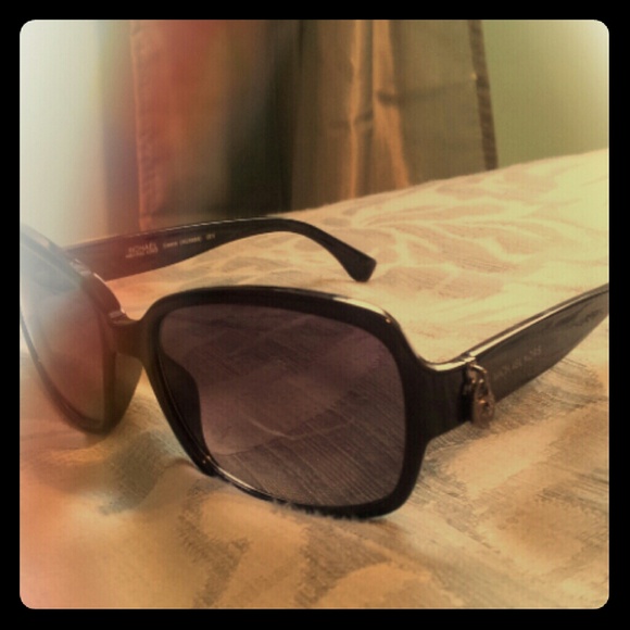 Authentic Michael kors sunglasses main image 4
