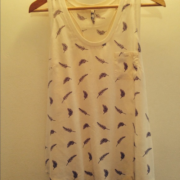 Joie Silk Tank. Racer back. White w/grey feathers