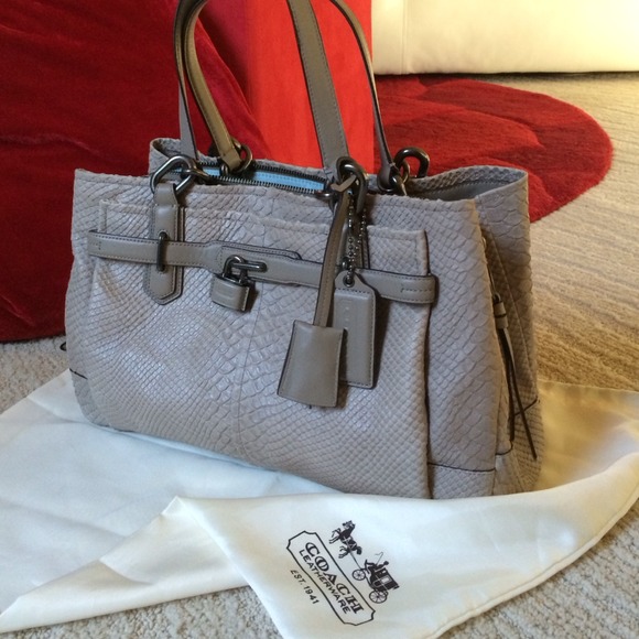 Coach handbag