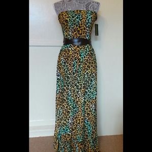 Tube-top summer dress. Size Small/0 NWOT