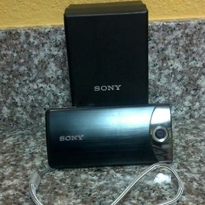 Bloggie Touch Mobile HD Snap Camera