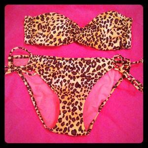 Victoria's Secret very sexy bikini!!!