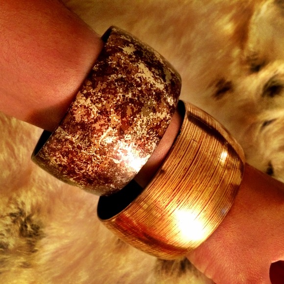 Gold and bronze patterned bangle bracelets