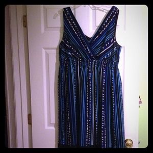 🚫SOLD🚫black Blue White adorable dress!