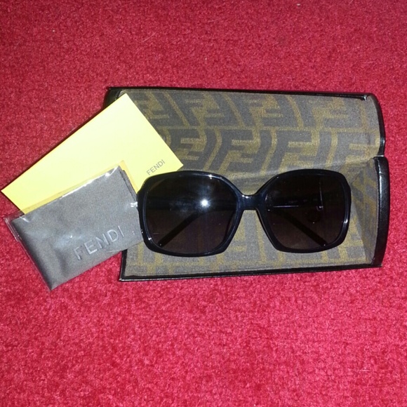 FENDI Accessories - Trade for ugg glovesFendi sunglasses new with case