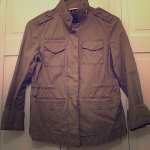 GAP lightweight spring jacket 💐🌈