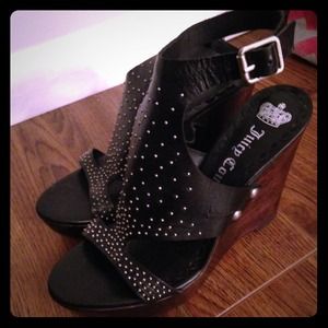 Stylish Juicy Couture Wedges!!!