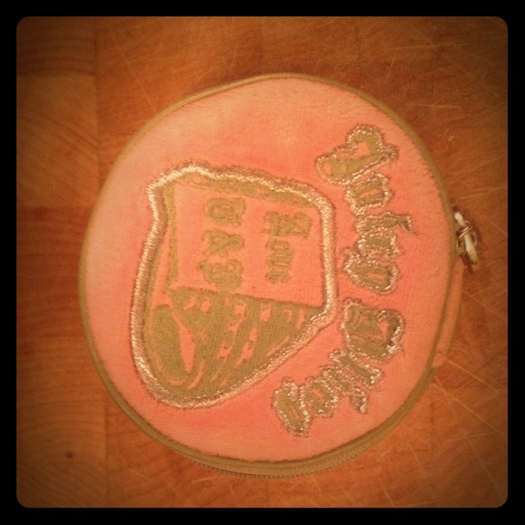 Juicy travel jewelry case