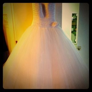 Oleg Cassini bridal gown