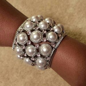 Ladies bracelet