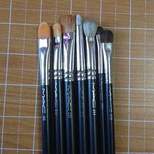 MAC EYE BRUSHES 195,242,252,219,217,228,213