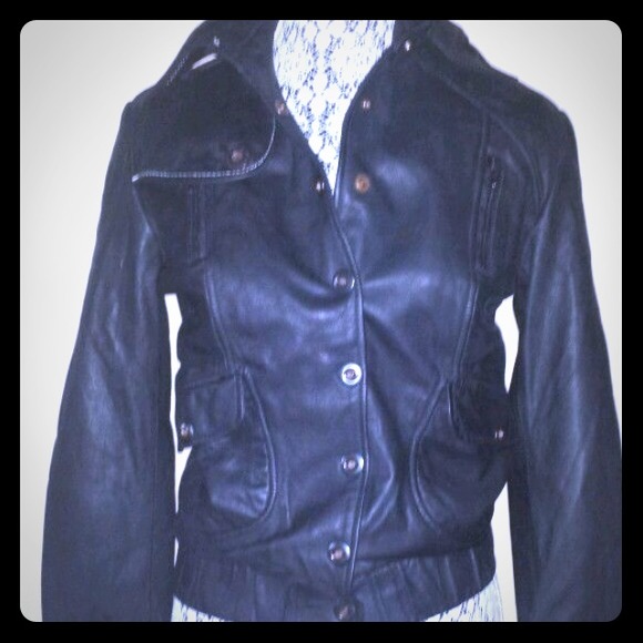 SOLD! BNWT Title: Replay Genuine Leather Jacket