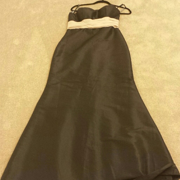 New Bill Levkoff size 10