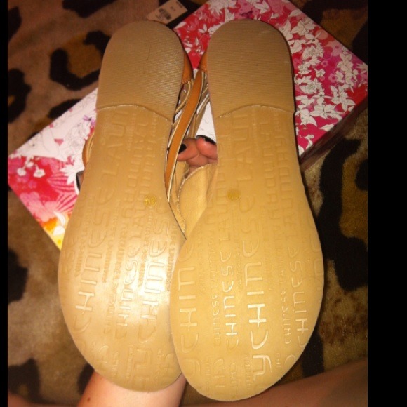 💙SOLD💙Sandals - Picture 3 of 4