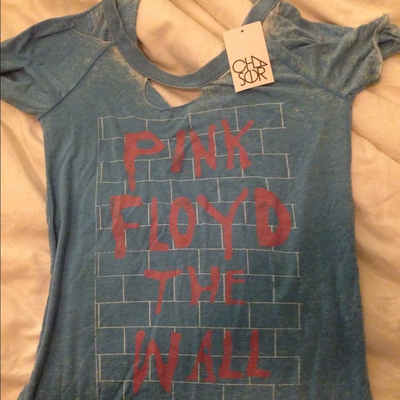Chaser Brand LA "pink Floyd The Wall" tee!!