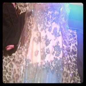 Prom.dress size 10. Includes heels size 6