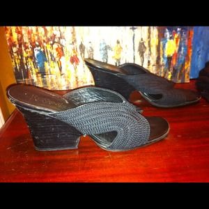 Yves Saint Laurent Sandles