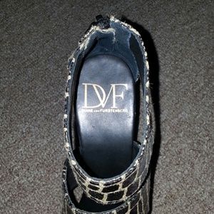 DVF Giraffe Wedges