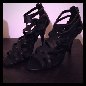 Forever 21 Black shoes/dressy